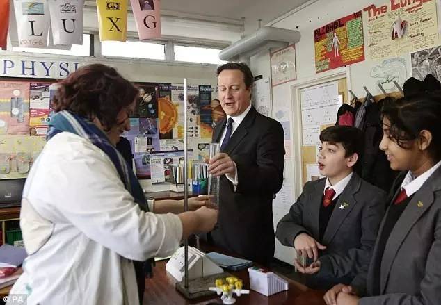 英国人出3.5亿高价,只为买一张中国的九九乘法表